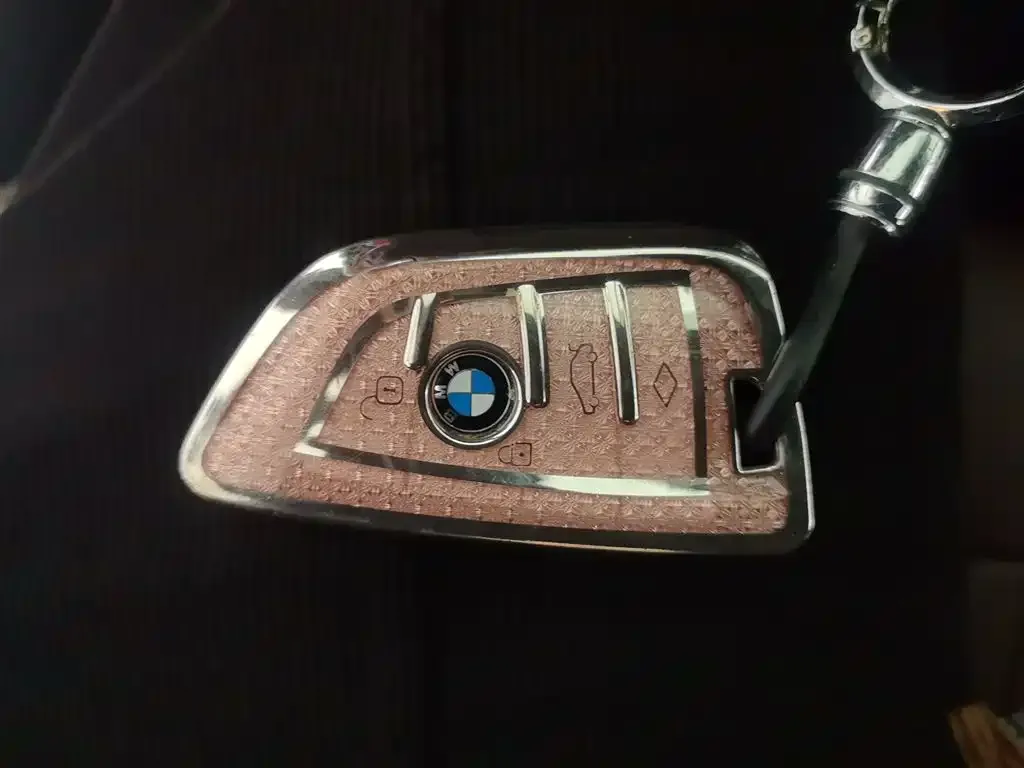 BMW 5 Series 2022 из CN, фото 9