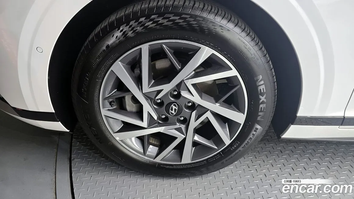 [object Object] Grandeur 2025 из KR, фото 5