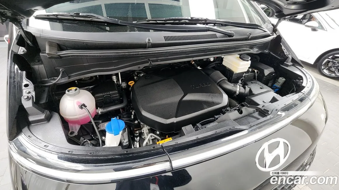 Hyundai Staria 2023 из KR, фото 6
