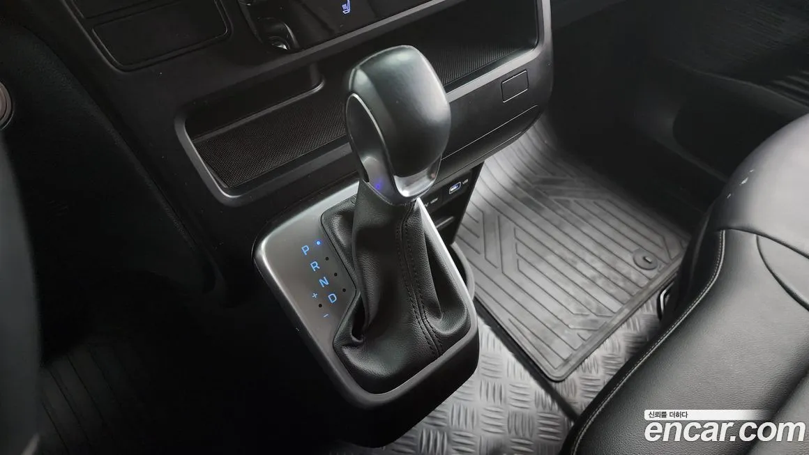 Hyundai Staria 2023 из KR, фото 9