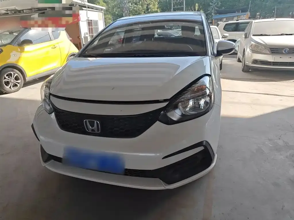Honda Fit — фото 3