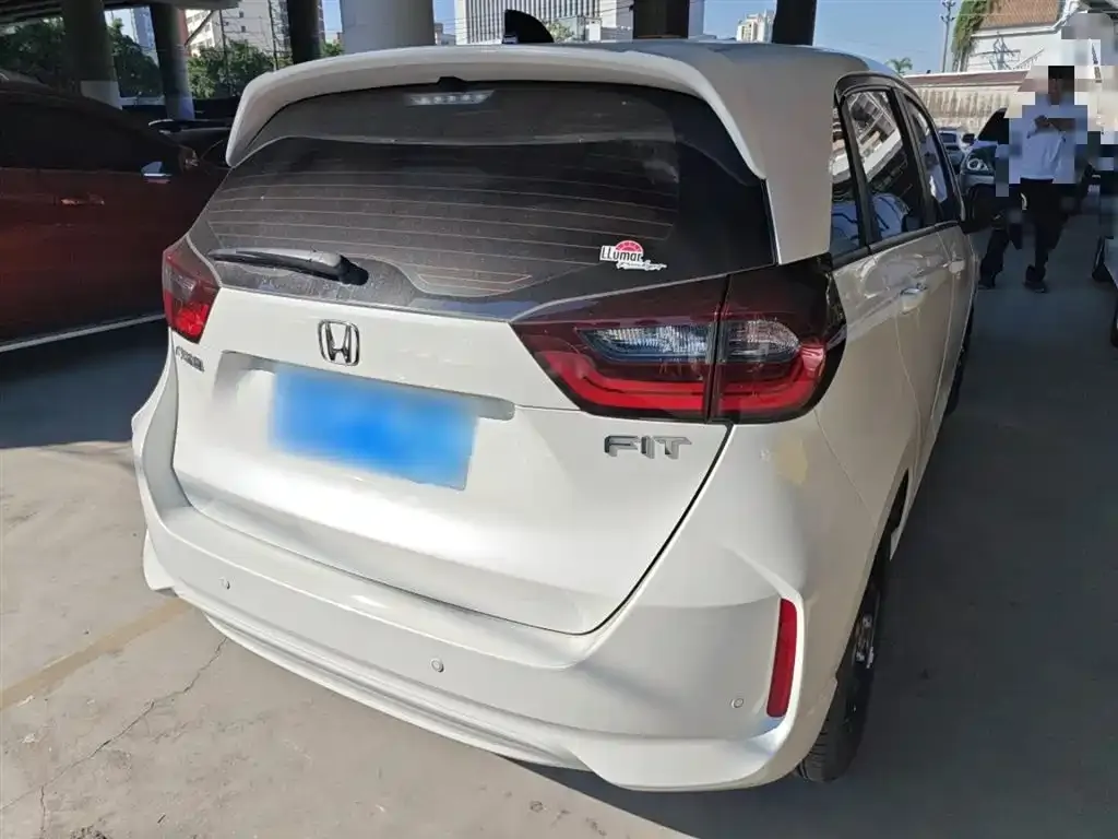 Honda Fit — фото 6