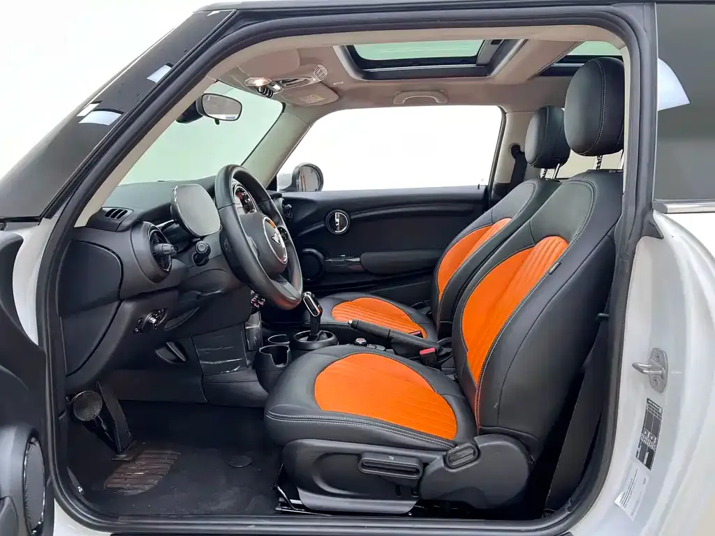 MINI Cooper (3-door) 2024 из CN, фото 10