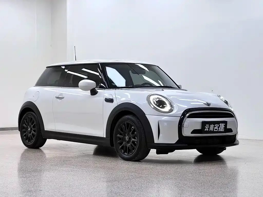 MINI Cooper (3-door) 2024 из CN, фото 4