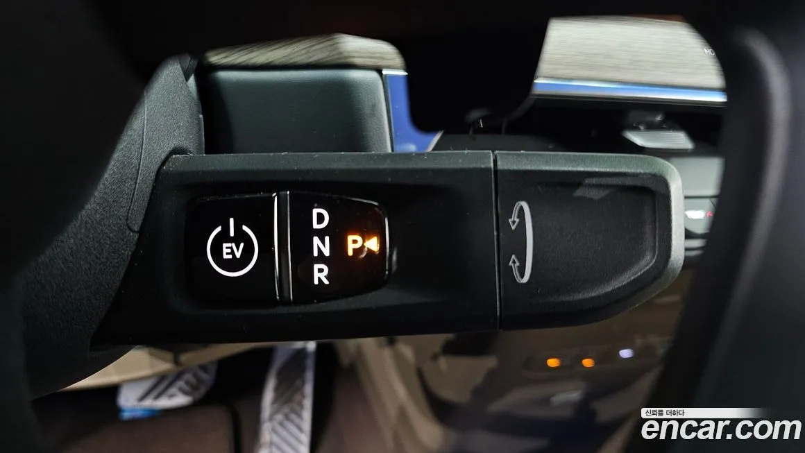 Kia EV9 2024 из KR, фото 9