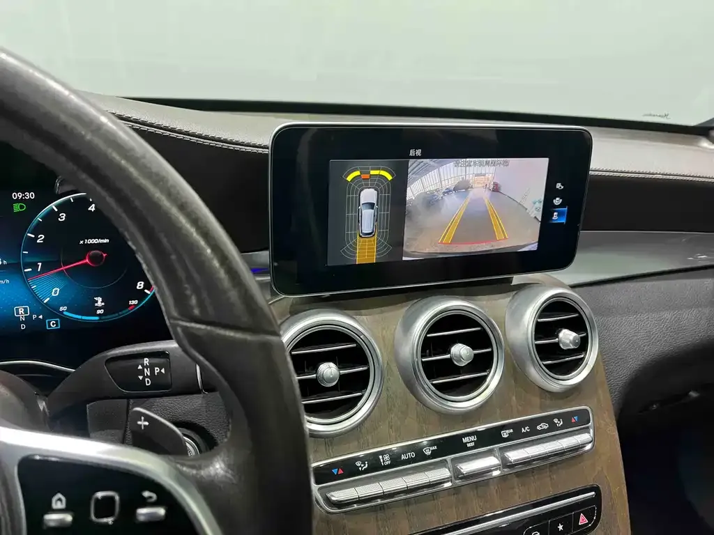Mercedes-Benz GLC 2023 из CN, фото 10