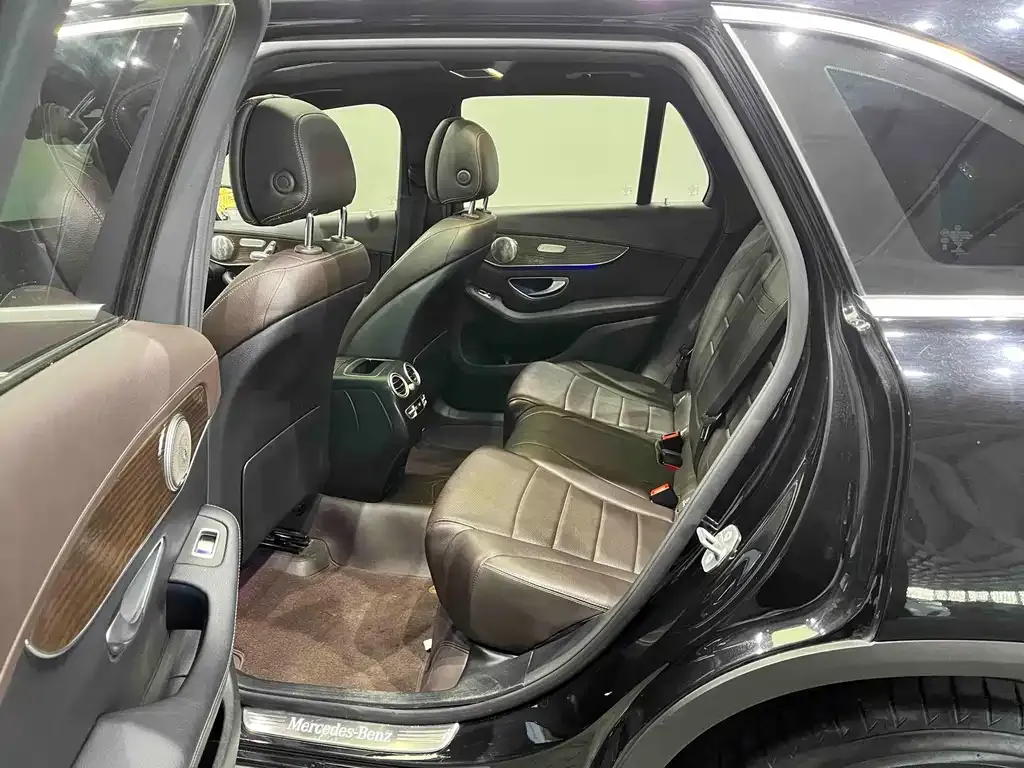 Mercedes-Benz GLC 2023 из CN, фото 8