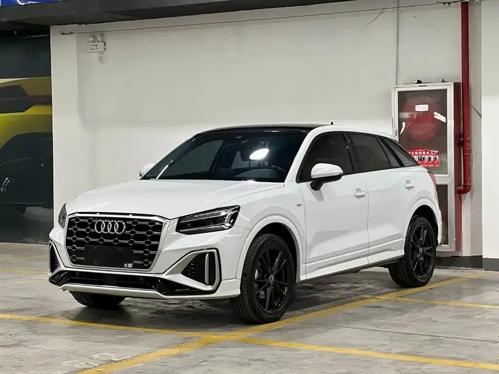 Audi Q2L 2022 из CN, фото 1