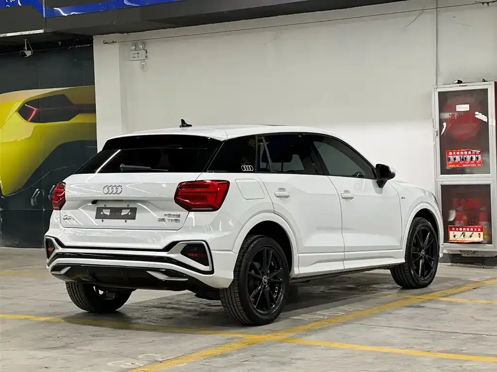 Audi Q2L 2022 из CN, фото 5