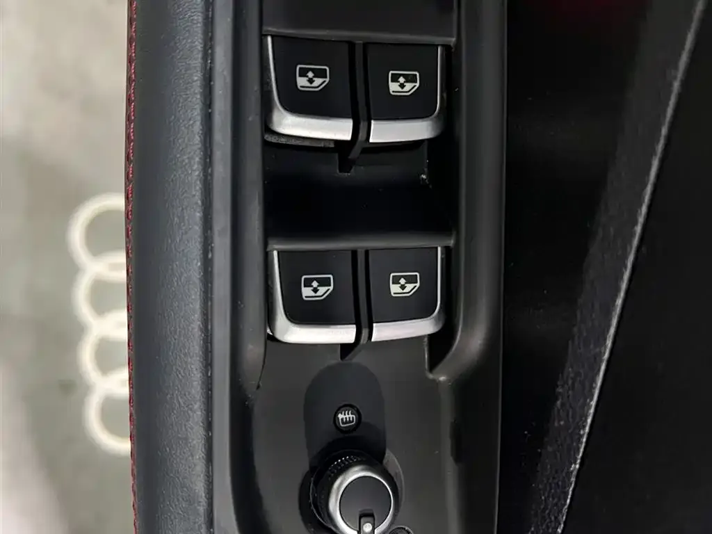 Audi Q2L 2022 из CN, фото 9