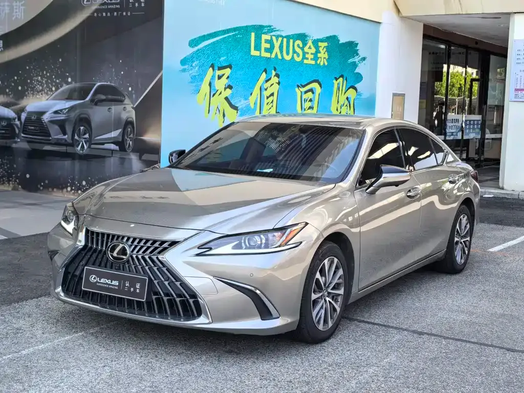 Lexus ES 2022 из CN, фото 1