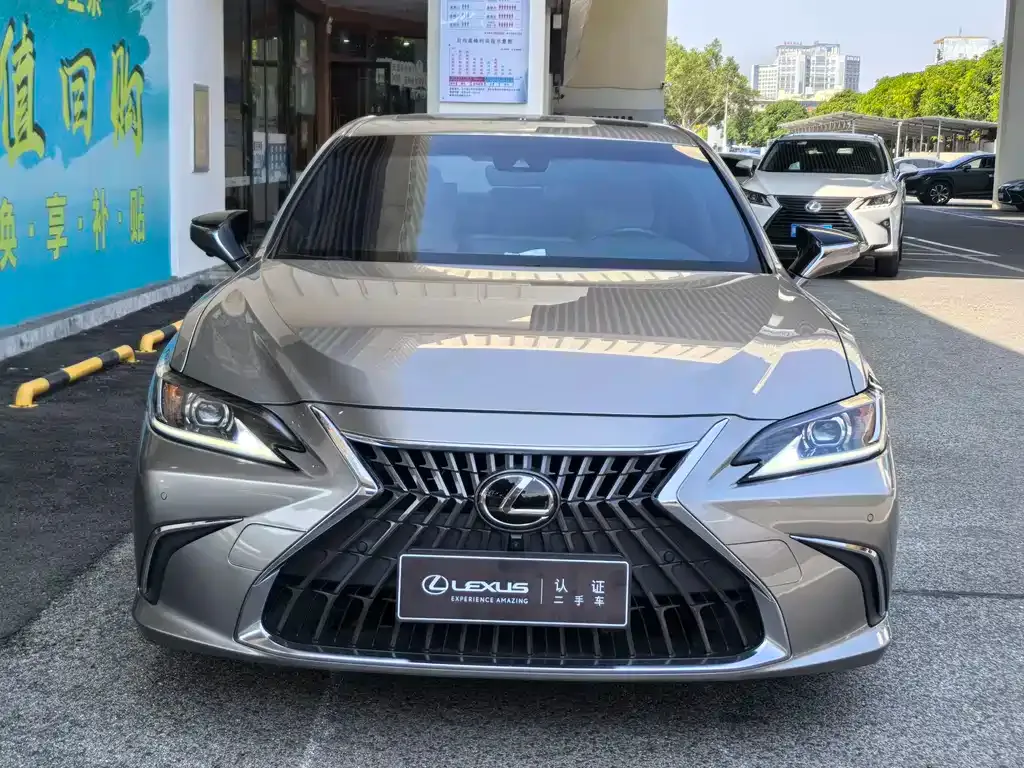 Lexus ES 2022 из CN, фото 2