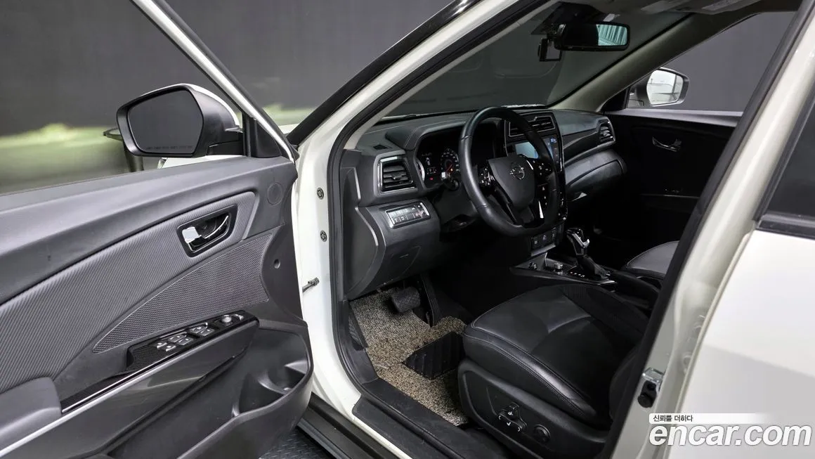 KG Mobility (Ssangyong) TIBOLI 2022 из KR, фото 10