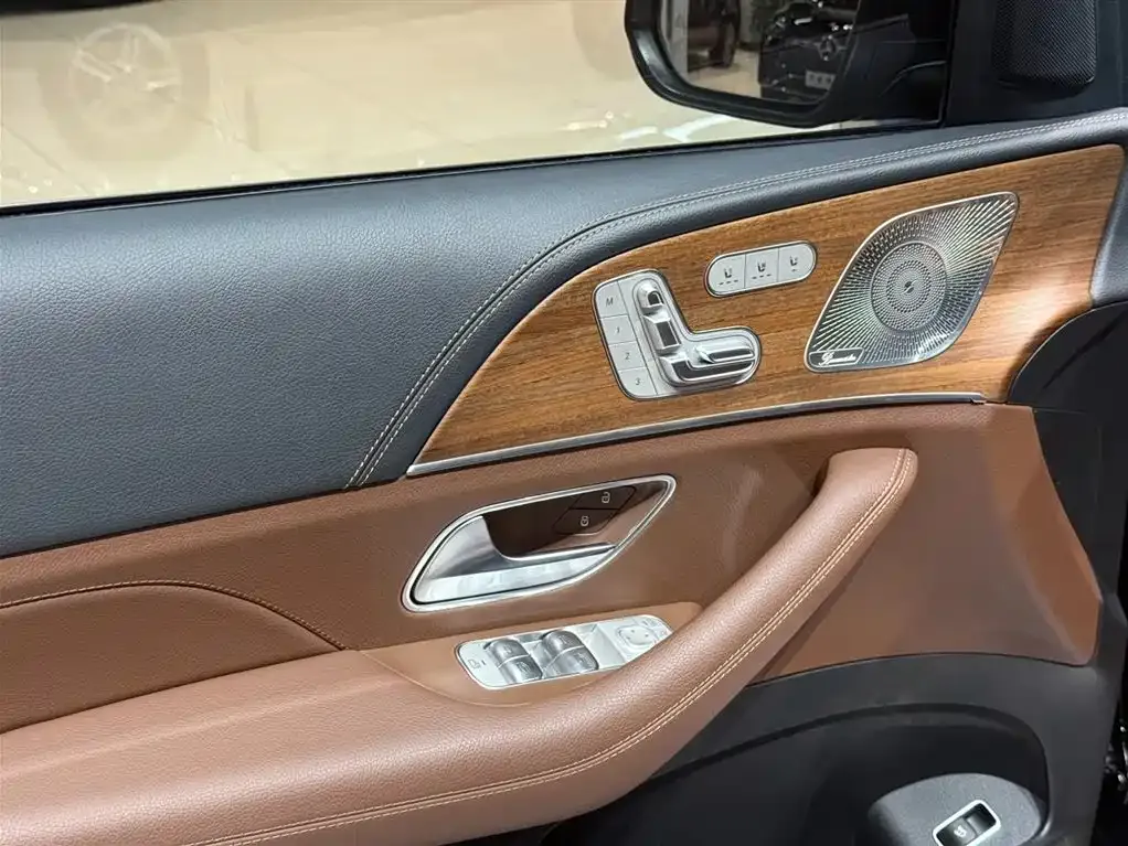 Mercedes-Benz GLS 2025 из CN, фото 10