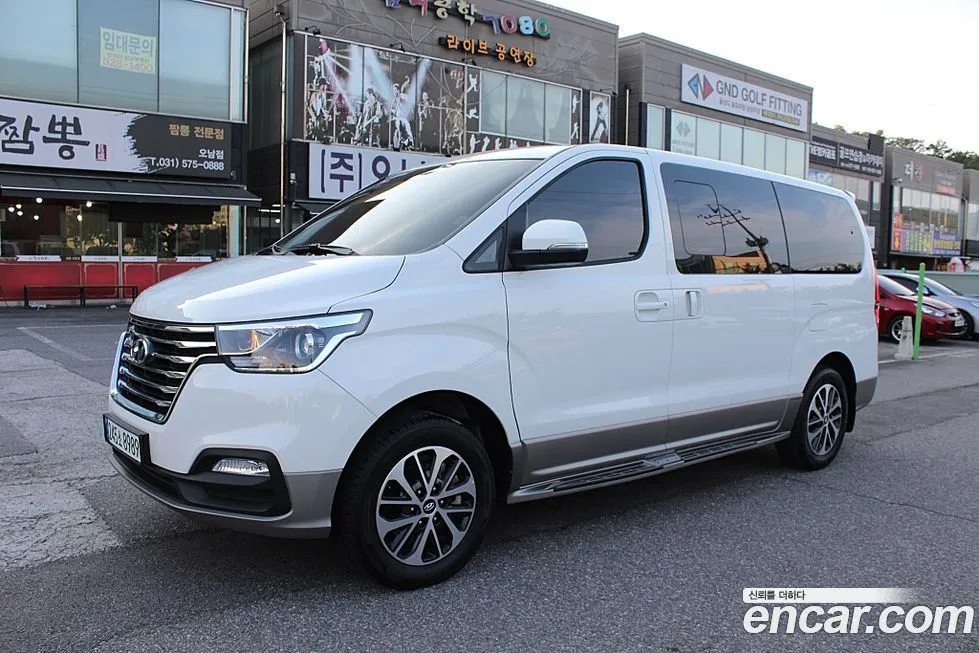 Hyundai Starex 2021 из KR, фото 1