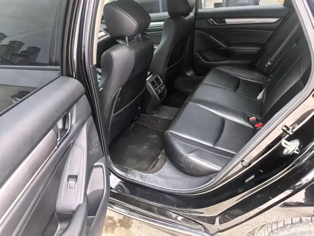 Honda Accord 2022 из CN, фото 2