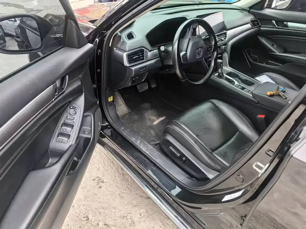 Honda Accord 2022 из CN, фото 5