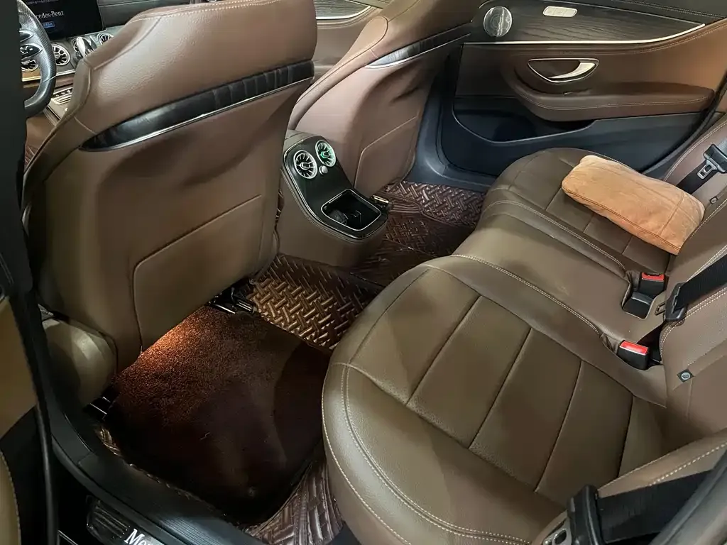 Mercedes-Benz E-Class 2021 из CN, фото 7