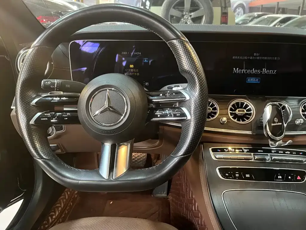 Mercedes-Benz E-Class 2021 из CN, фото 9