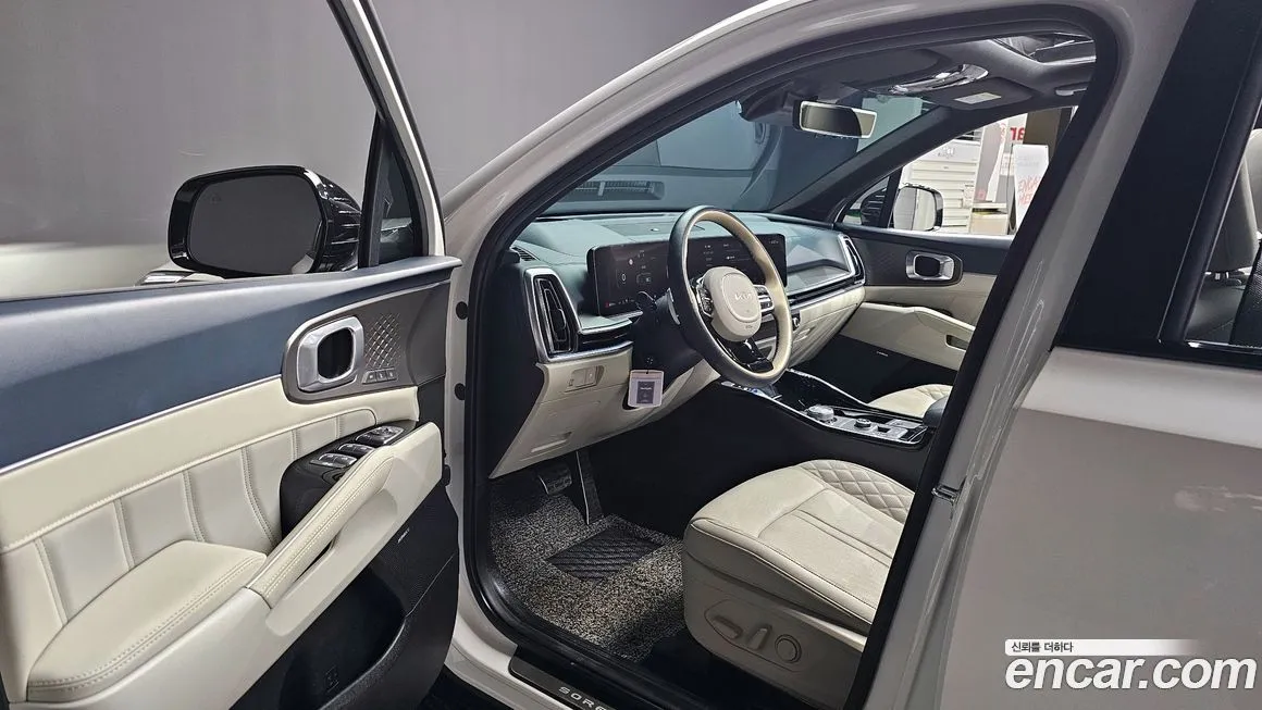 Kia Sorento — фото 10