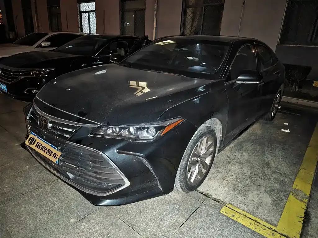 Toyota Avalon 2021 из CN, фото 1