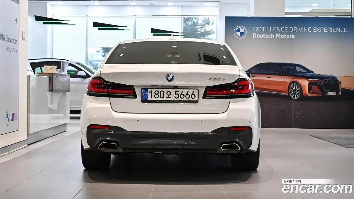 BMW 5-Series 2022 из KR, фото 4
