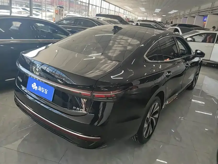 Volkswagen Passat 2025 из CN, фото 3