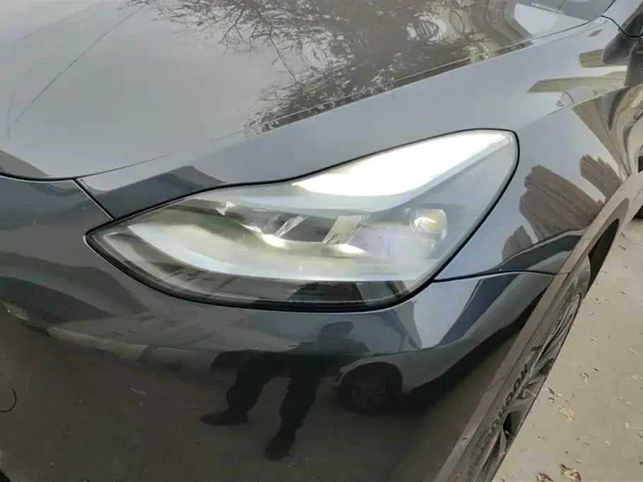 Tesla Model Y 2024 из CN, фото 5