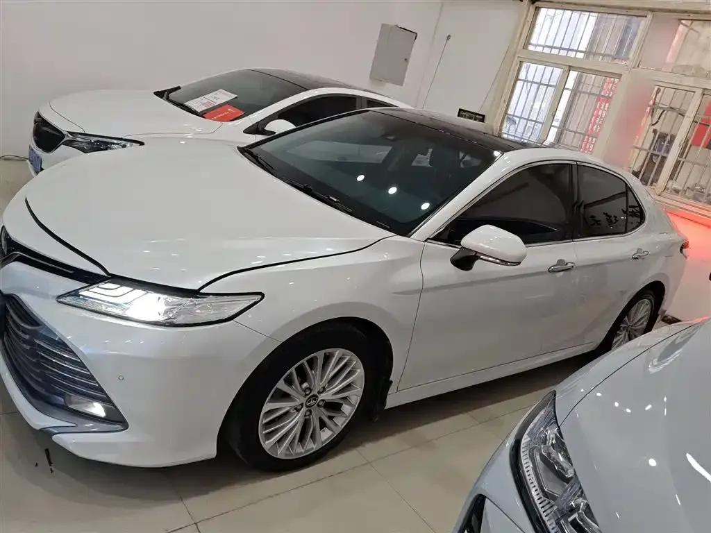Toyota Camry 2021 из CN, фото 5