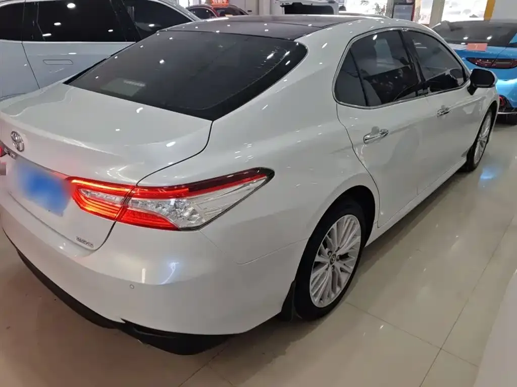Toyota Camry 2021 из CN, фото 7