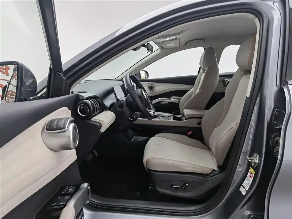 BYD Yuan Plus 2024 из CN, фото 10