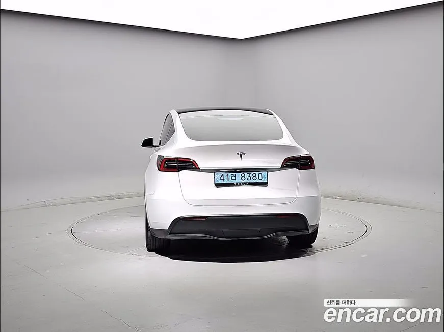 Tesla Model Y 2024 из KR, фото 4