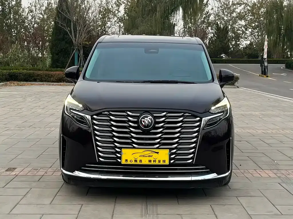 Buick GL8 2022 из CN, фото 2