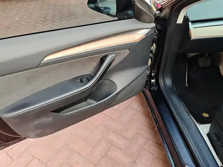 Tesla Model 3 2023 из CN, фото 7