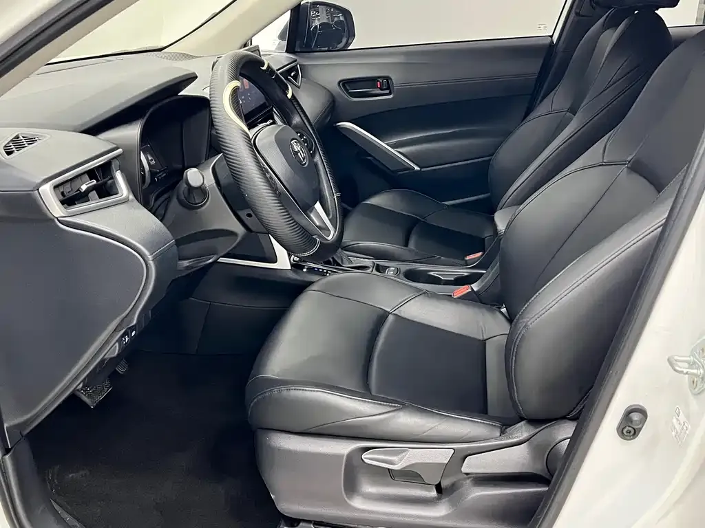 Toyota Frontlander 2022 из CN, фото 4