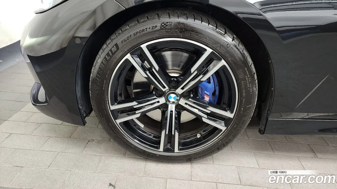 BMW 3-Series 2023 из KR, фото 5