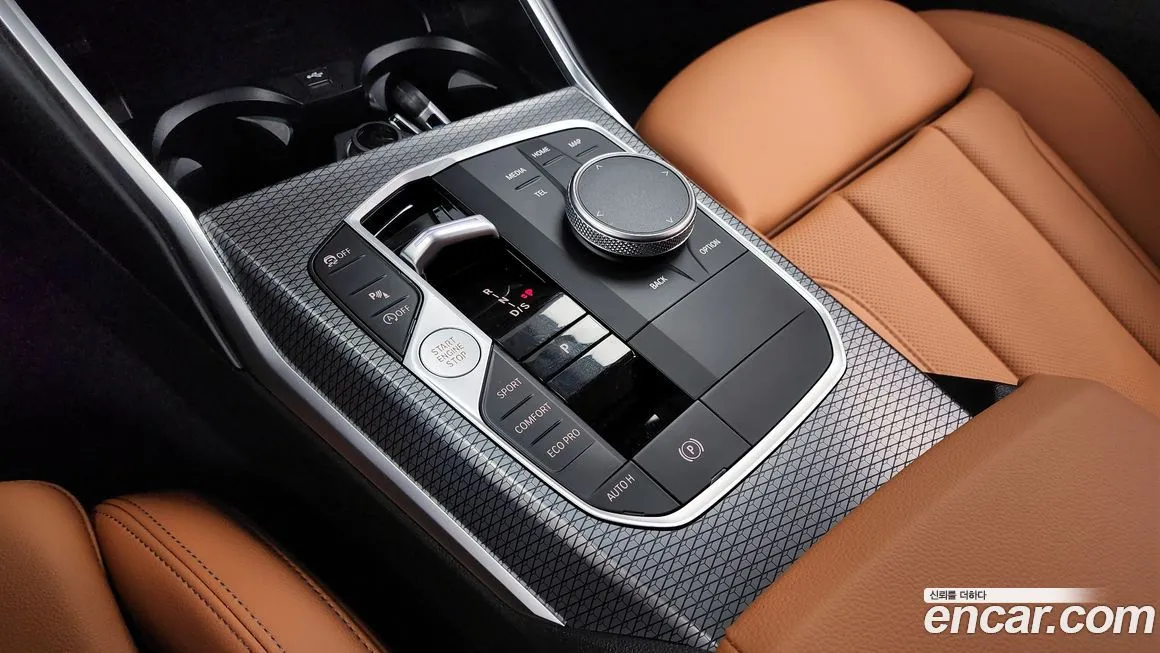 BMW 3-Series 2023 из KR, фото 9