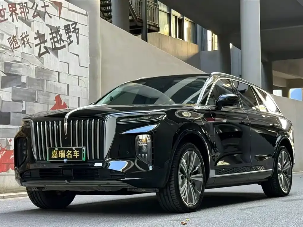 Hongqi E-HS9