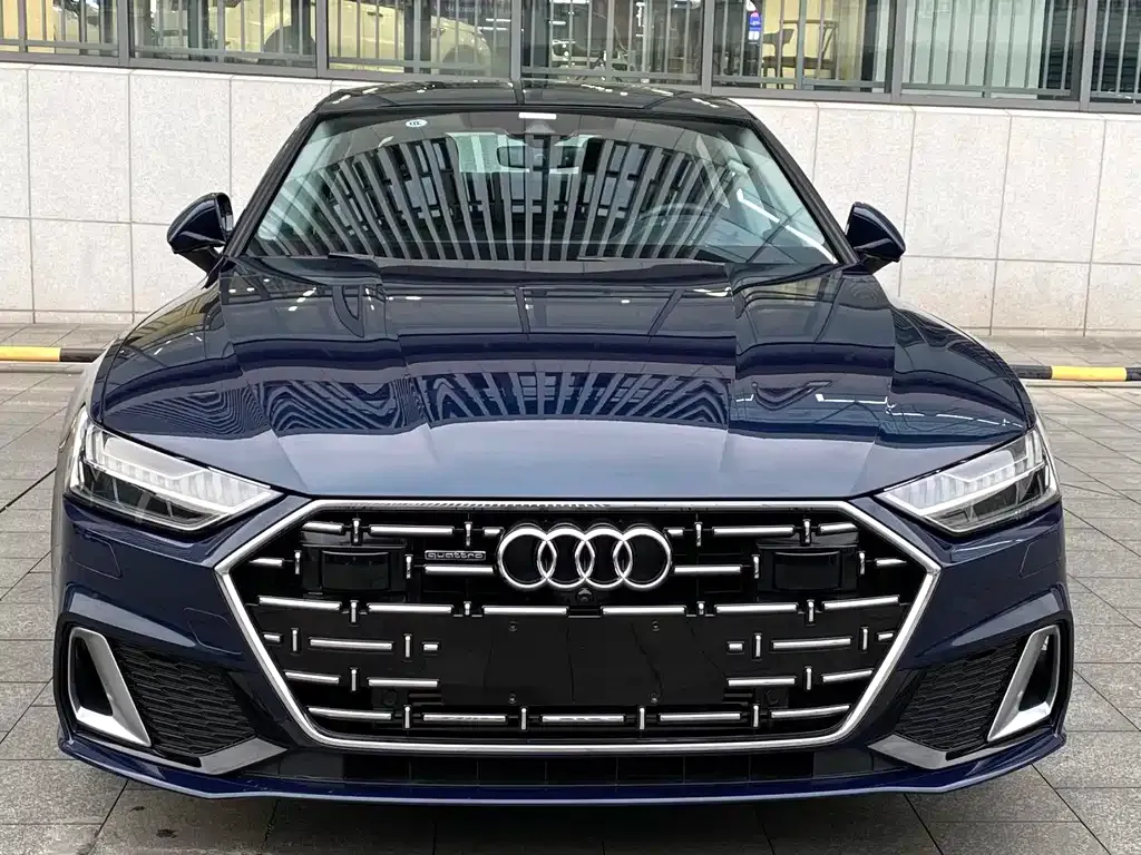 Audi A7L 2024 из CN, фото 2