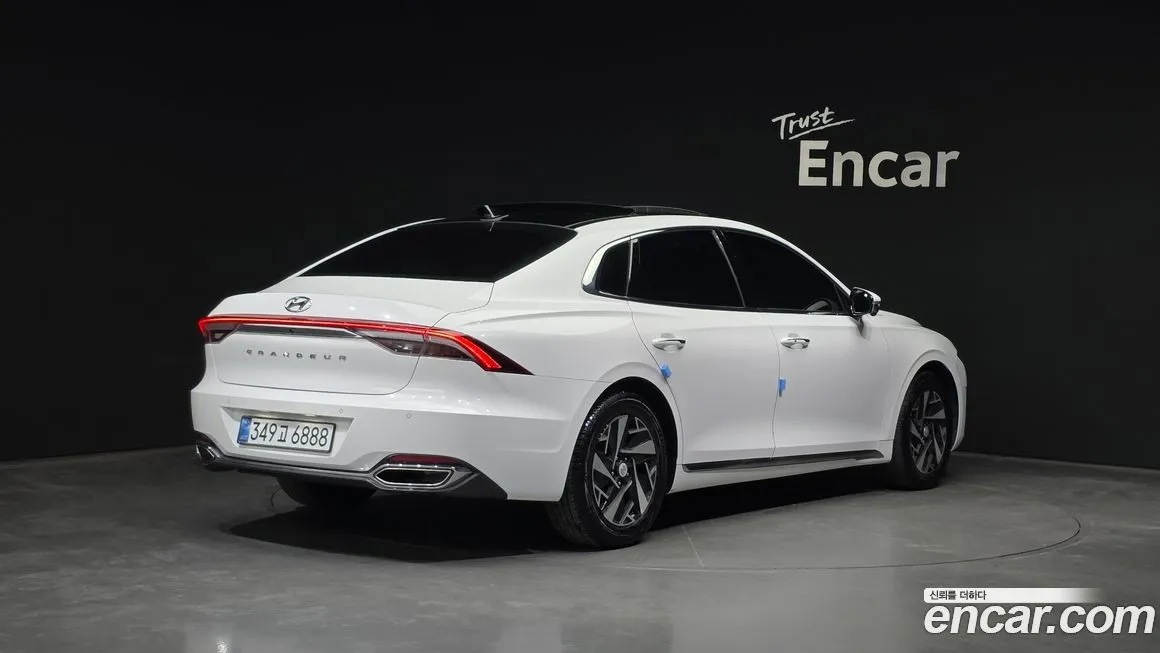 Hyundai Grandeur 2023 из KR, фото 2