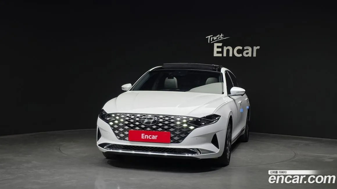 Hyundai Grandeur 2023 из KR, фото 3