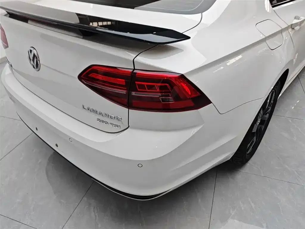 Volkswagen Lamando 2021 из CN, фото 8