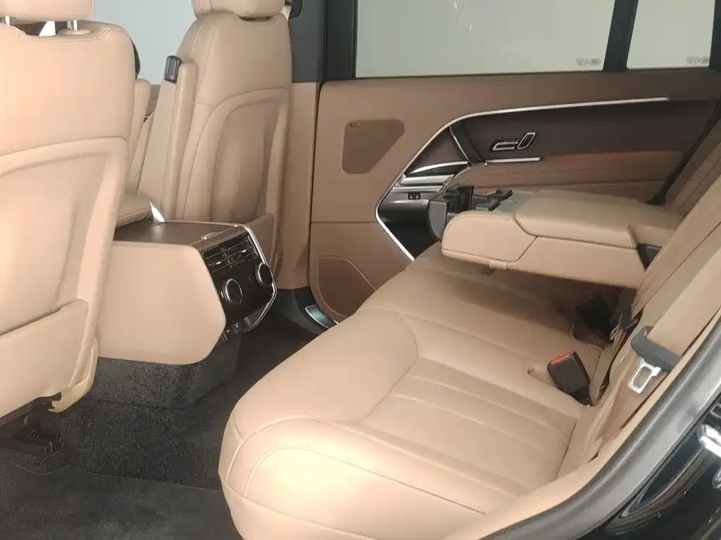 Land Rover Range Rover 2025 из CN, фото 10