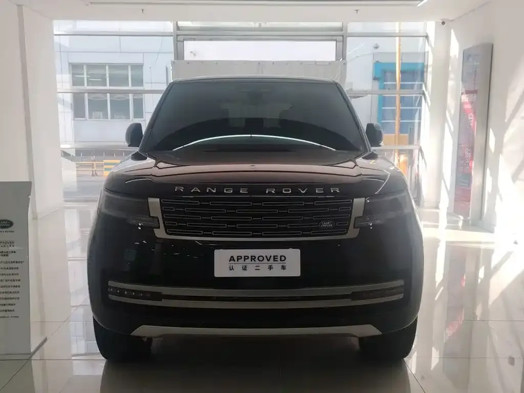 Land Rover Range Rover 2025 из CN, фото 2
