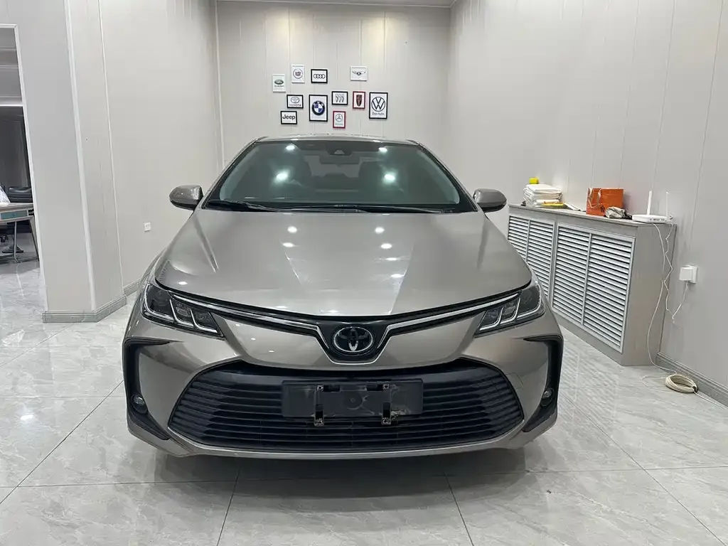Toyota Corolla 2022 из CN, фото 2