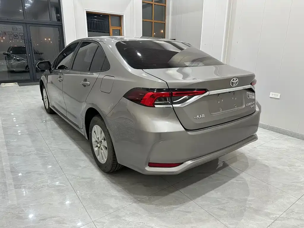 Toyota Corolla 2022 из CN, фото 7