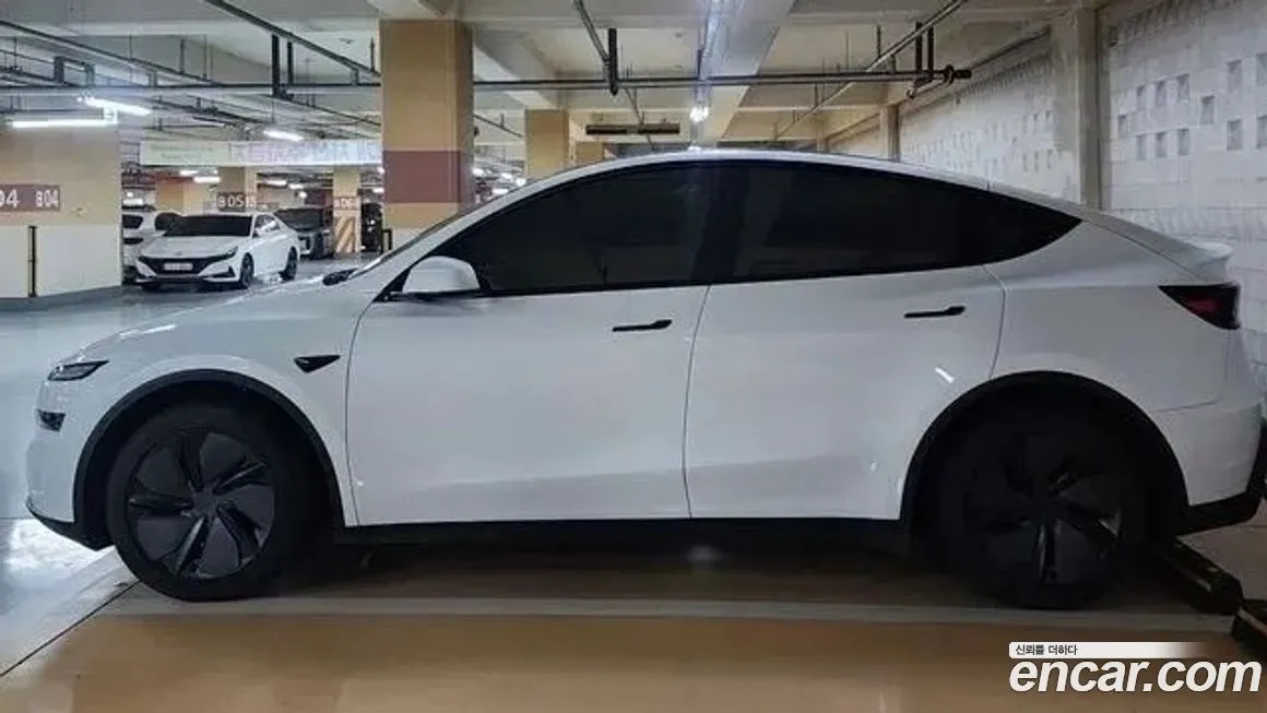 Tesla Model Y 2025 из KR, фото 6