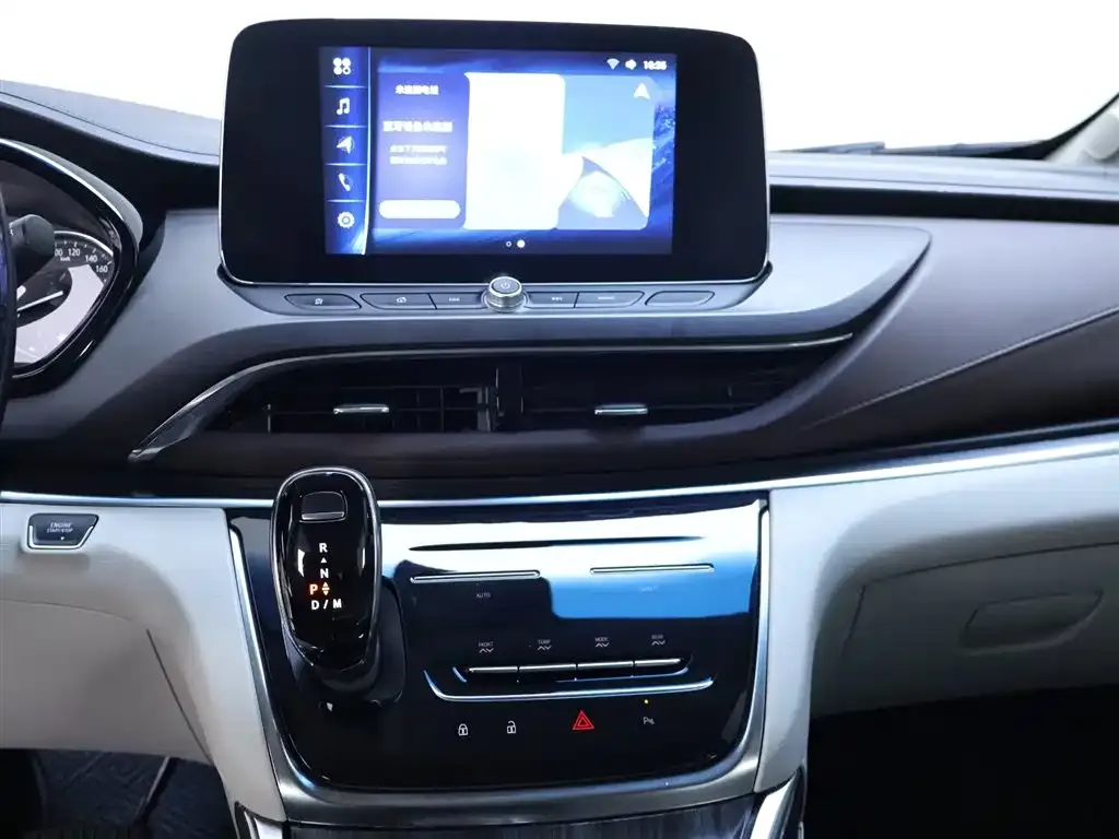 Buick GL8 2021 из CN, фото 10
