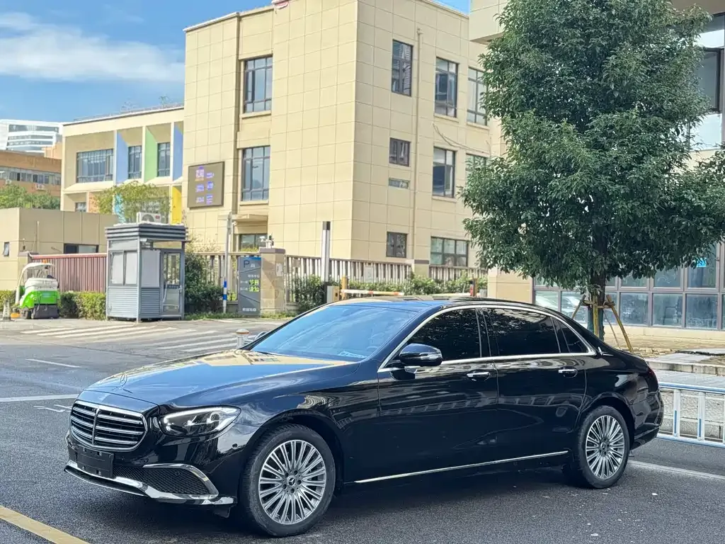 Mercedes-Benz E-Class 2023 из CN, фото 1