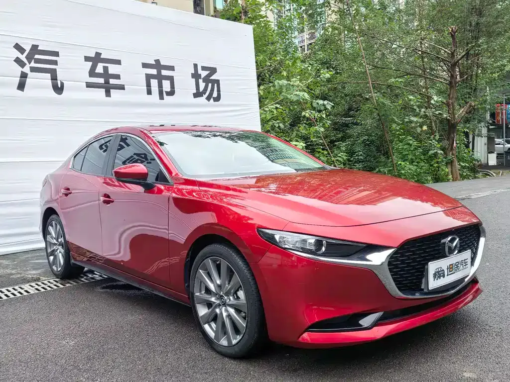 Mazda 3 Axela 2022 из CN, фото 3